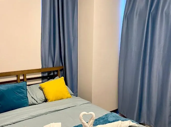 Cozy By The Aparthotel